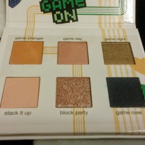 Eye Palette - Picture 4 of 5